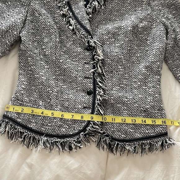 NWOT Vintage Carmen Marco Valvo Women's Black and White Tweed Jacket - Picture 14 of 15